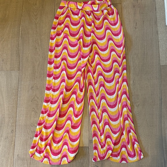 Source Unknown Pants - Source Unknown Pink and Yellow Wave Pattern Pants
